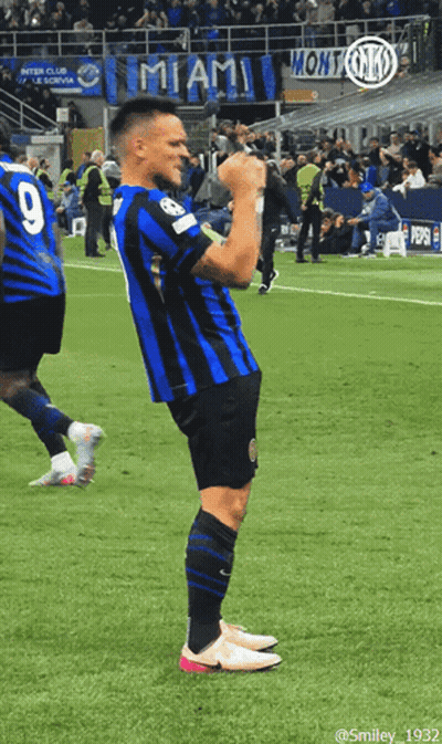 A Soccer Player With The Number 9 On His Back Stands On The Field GIF