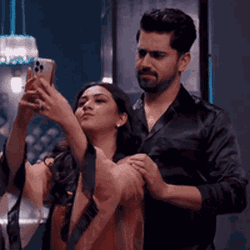 Aakhi Fanaa GIF