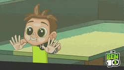 Adorable Little Ben 10 Gwen Tennyson GIF