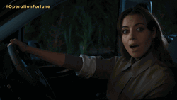 Ahhh Aubrey Plaza Driving A Car GIF