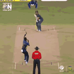 Aiden Markram Pull Shot GIF