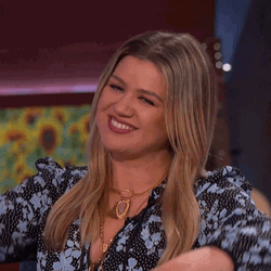 Air Hugging Kelly Clarkson Show GIF