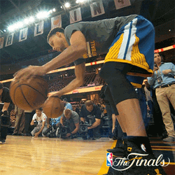Animated Steph Curry Dribbling The Ball GIF