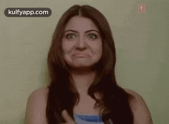Anushka.Gif GIF