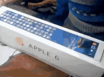 Apple I Phones GIF