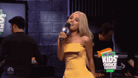 Ariana Grande Blow A Kiss GIF
