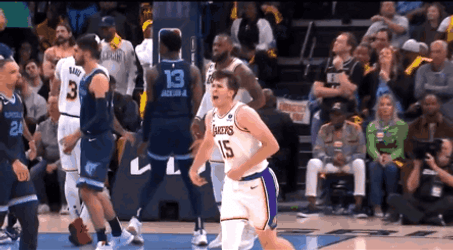 Austin Reaves GIFs | GIFDB.com
