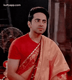 Ayushmann Khurrana.Gif GIF