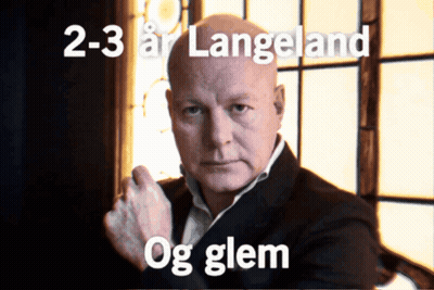 Bald Man In Suit 2-3 A Langeland Og Glem GIF