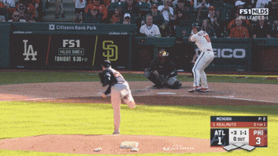 Partido de béisbol en el Citizens Bank Park GIF
