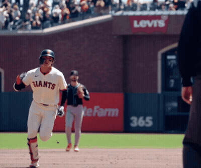 Baseball Player In Giants Jersey Running GIF