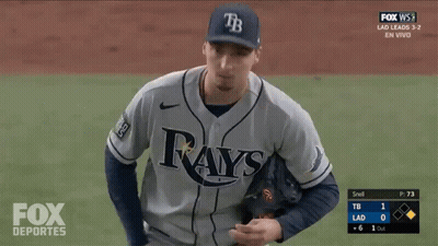 Baseball Player In Rays Jersey On Fox Deportes GIF