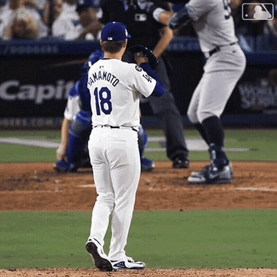 Baseball Player Yamamoto On Back GIF
