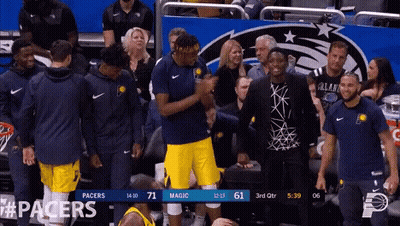 Partido de baloncesto entre Pacers y Magic GIF