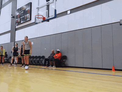 Basketball Game Scoreboard 5 To 1 GIF