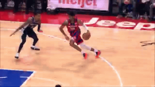 Basketball Player Dribbling With Jeep Ad GIF