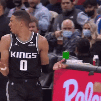 Basketball Player In Kings Jersey GIF