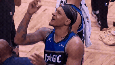 Basketball Player In Magic Jersey Looking Up GIF