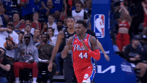 Basketball Player In Red Jersey Number 44 GIF