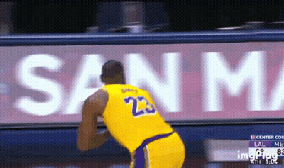 Basketball Player In Yellow Jersey 23 GIF