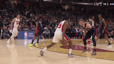 Basketball Player Number 5 GIF