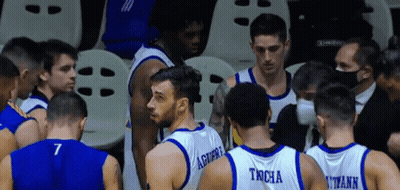 Basketball Players Huddled Together Number 7 GIF