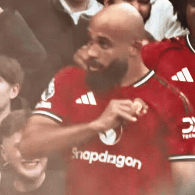 Bearded Man In Red Snapdragon Jersey GIF