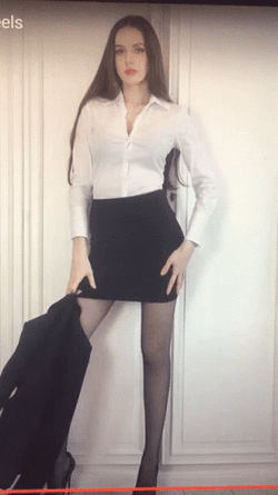 Beautiful Tania Skirt GIF