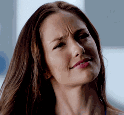 Beautiful Women Minka Kelly Smile GIF
