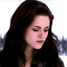 Bella Swan Up And Down Look Angry Mad GIF