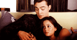 Besos De Novios GIF