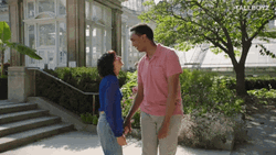 Besos De Novios GIF