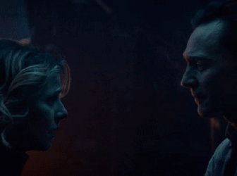 Besos Romanticos GIF