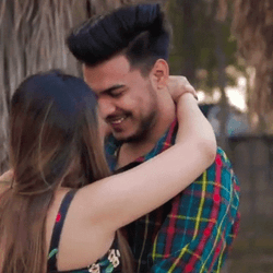 Besos Romanticos GIF