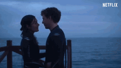 Besos Romanticos GIF
