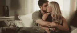 Besos Y Abrazos GIF