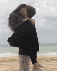 Besos Y Abrazos GIF