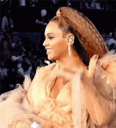Beyonce In Chile Hairflip