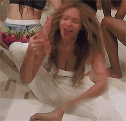Beyonce's Feet As Telephone GIF