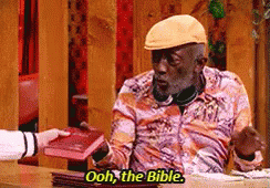 Bible Earl Washington 2 Broke Girls Season 1 GIF
