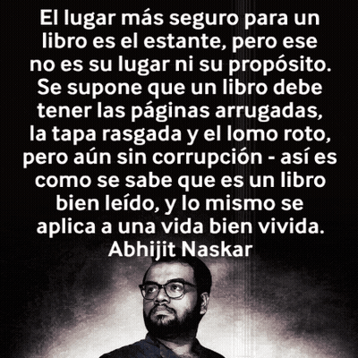Black And White Man With Glasses And Spanish Quote GIF