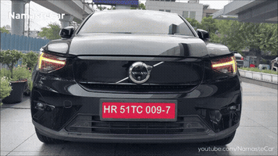 Black Volvo Red License Plate HR 51TC 009-7 GIF