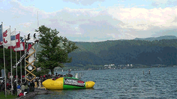 Blobbing Guinness World Record GIF