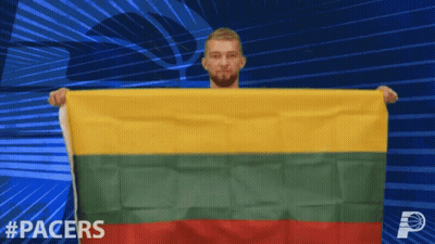 Blurred Basketball Game Jersey Number 35 GIF