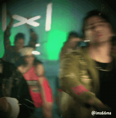 Blurry People Dancing With Ims66ma GIF