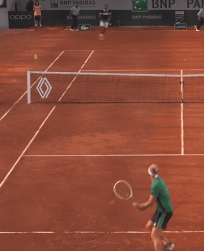 Bnp Paribas Is One Of The Sponsors Of The Tennis Court GIF