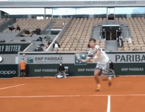Bnp Paribas Is One Of The Sponsors Of The Tennis Match GIF