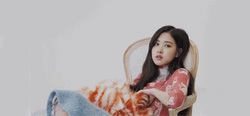 Bored Blackpink Rose GIF