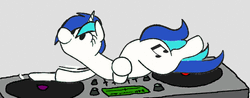 Bouncy White Unicorn DJ GIF