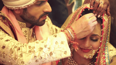 Bride And Groom Posing, Bride Wearing Nose Ring GIF